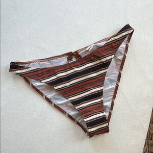 Doen Palermo bottom in Montecito Stripe S